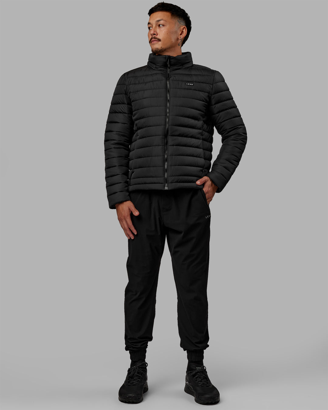 Man wearing All-day Puffer Jacket - Black - view 5