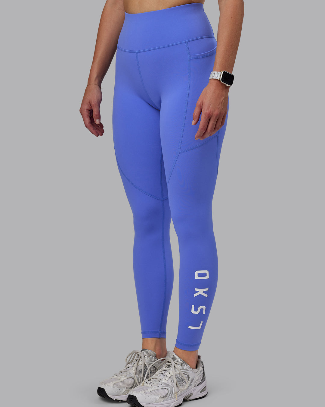 Woman wearing Rep Ultra High-Rise Full Length Legging Pockets - Baja Blue-White | Model:Lillie | Size:S - view 5