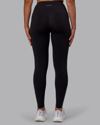 Woman wearing Rep Ultra High-Rise Full Length Legging Pockets - Black-Fuchsia Pink | Model:Sophie | Size:S | Thumbnail Index: 3