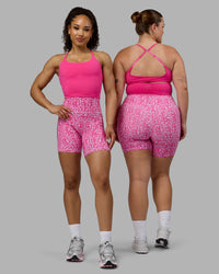 Woman wearing Twist Shelf Bra Tank - Ultra Pink | Thumbnail Index: 7