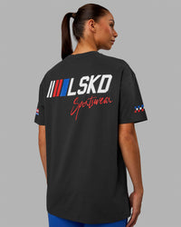 Women wearing Redline FLXCotton Tee Oversize - Phantom-White | Thumbnail Index: 9