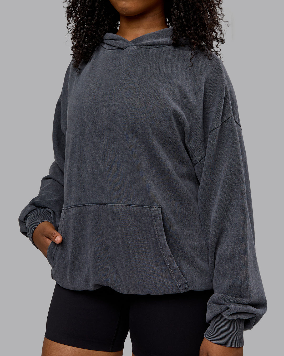 Woman wearing Unisex Washed Set the Standard Hoodie Oversize - Black-Greyish Purple - view 8
