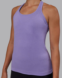 Woman wearing AeroFLX+ Seamless Tank - Dahlia Purple Marl | Thumbnail Index: 7