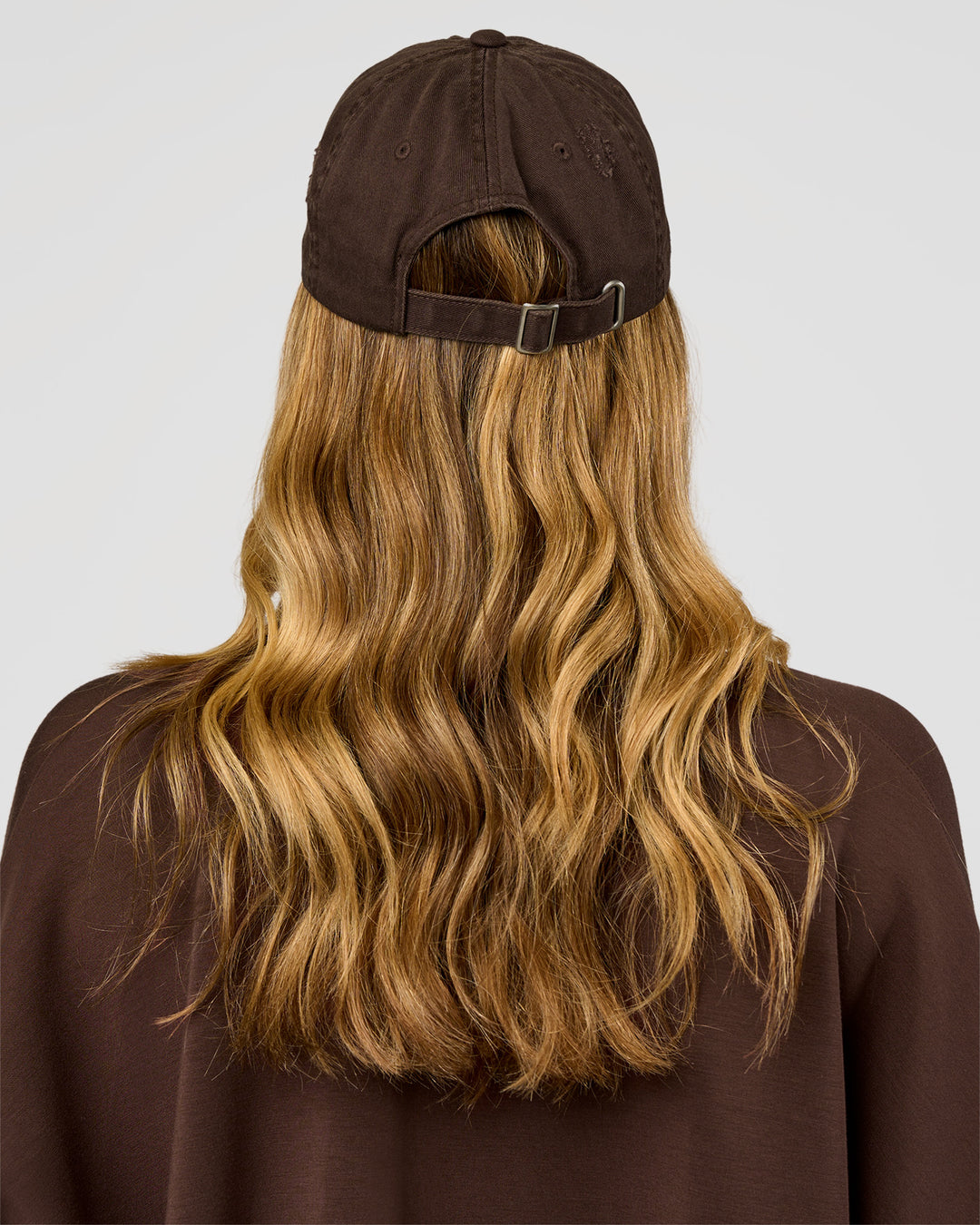 Woman wearing CF Move Through Cap - Hot Chocolate | Model:Leilani | Size:OS - view 6