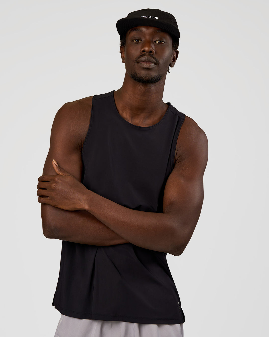 Man wearing Run Club 2.0 Cap - Black - view 6