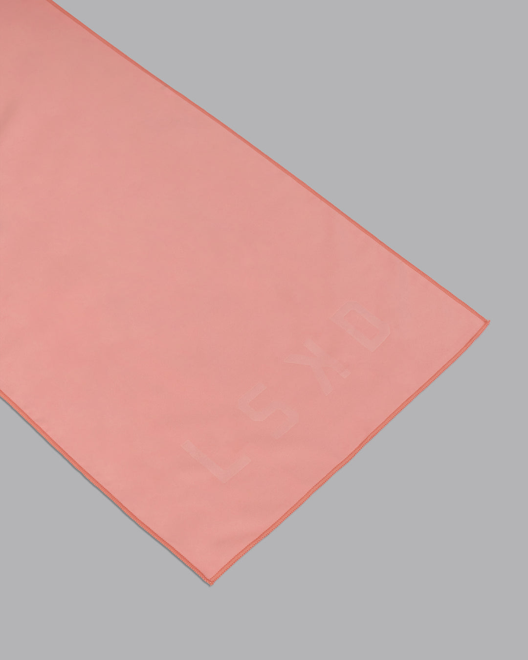 Perform Lightweight Microfibre Towel - Murex Shell - view 3