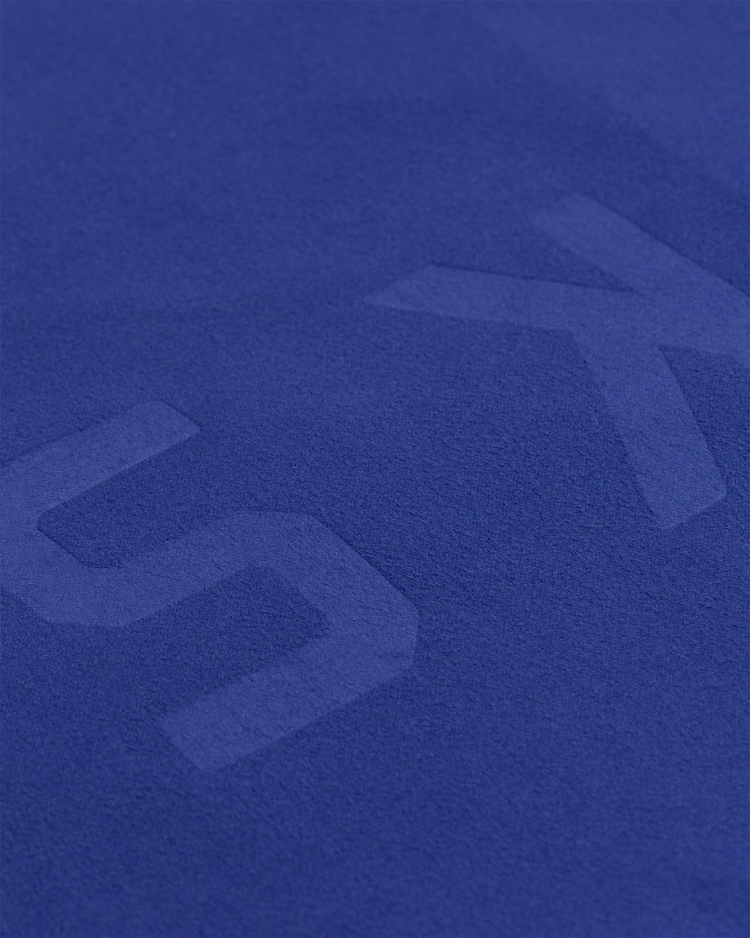 Perform Microfibre Lightweight Towel Small - Power Cobalt - view 3