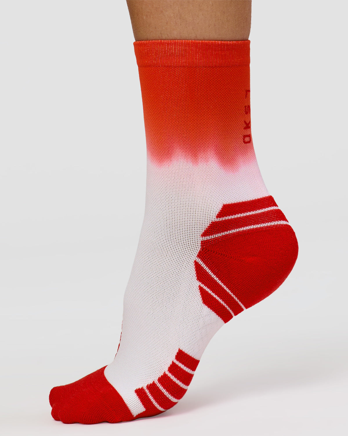 Run Performance Quarter Socks - White-Flame Ombre - view 2
