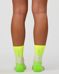 Run Performance Quarter Socks - White-Lime Glo Ombre | Thumbnail Index: 3