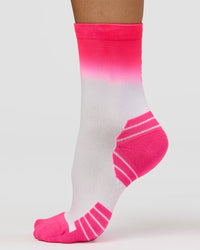 Run Performance Quarter Socks - White-Pink Ombre | Thumbnail Index: 1