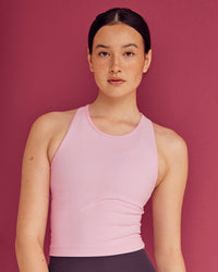 Woman wearing Flow Performance Tank 2.0 - Marshmallow | Model:Paradise | Size:S | Thumbnail Index: 0