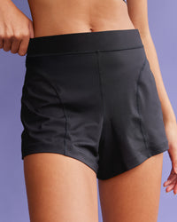 Woman wearing Movement CloudFLX 3" Short - Black | Model:Tali | Size:S | Thumbnail Index: 0