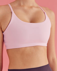 Woman wearing Twist Sports Bra - Marshmallow | Model:Paradise | Size:S | Thumbnail Index: 2