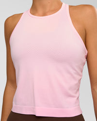 Woman wearing AeroFLX+ Seamless Flow Skimmer Tank - Marshmallow/Marshmallow | Model:Amity | Size:S | Thumbnail Index: 3