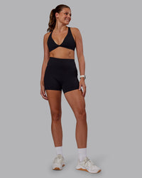 Woman wearing Agile Sports Bra - Black| Model:Phoebe | Size:S | Thumbnail Index: 4