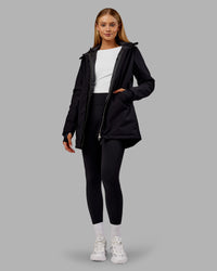 Woman wearing Auxiliary 2.0 Jacket - Black | Model:Ella | Size:S | Thumbnail Index: 12