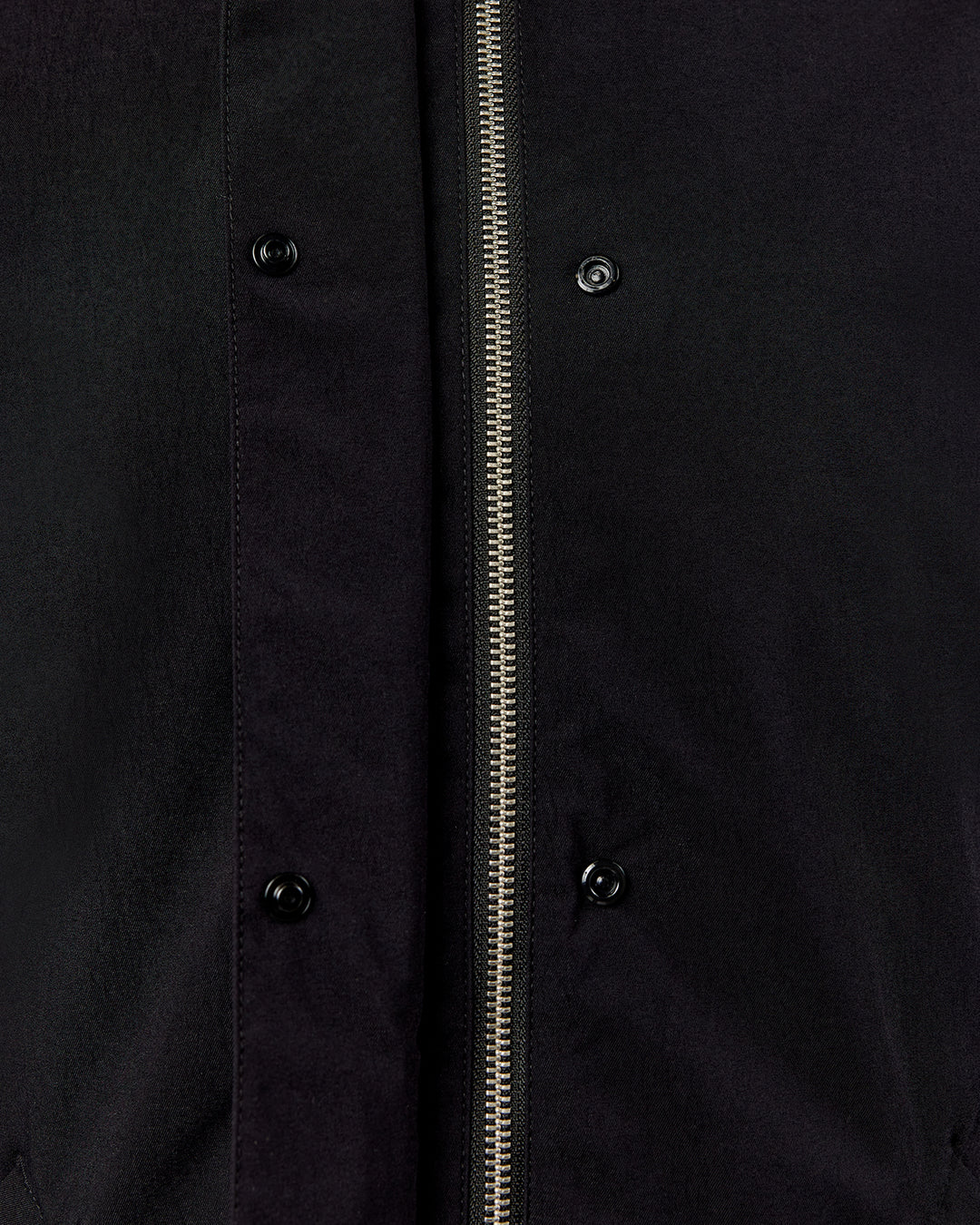 Woman wearing Auxiliary 2.0 Jacket - Black | Model:Ella | Size:S - view 11