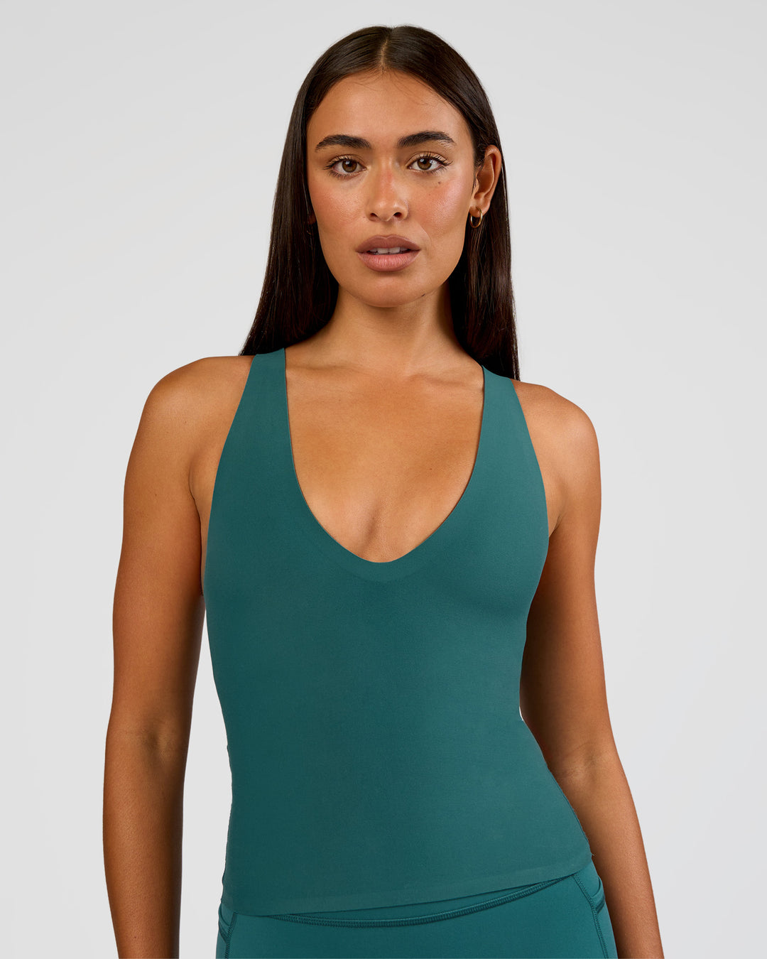 Woman wearing Bend &amp; FLX Plunge Tank - Transformative Teal | Model:Ruby | Size:S - view 10