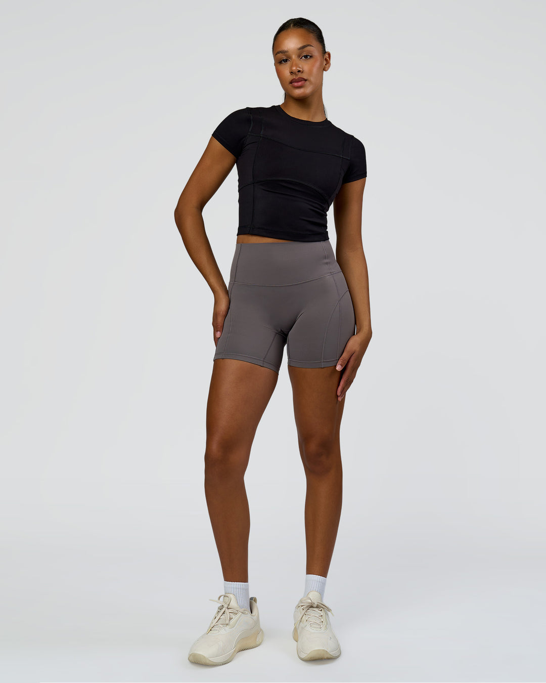 Woman wearing Bend Performance Tee - Black | Model:Rosie | Size:S - view 3