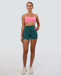 Woman wearing Elixir Ultra High-Rise 4" Short Pockets - Transformative Teal | Model:Myrte | Size:S | Thumbnail Index: 4