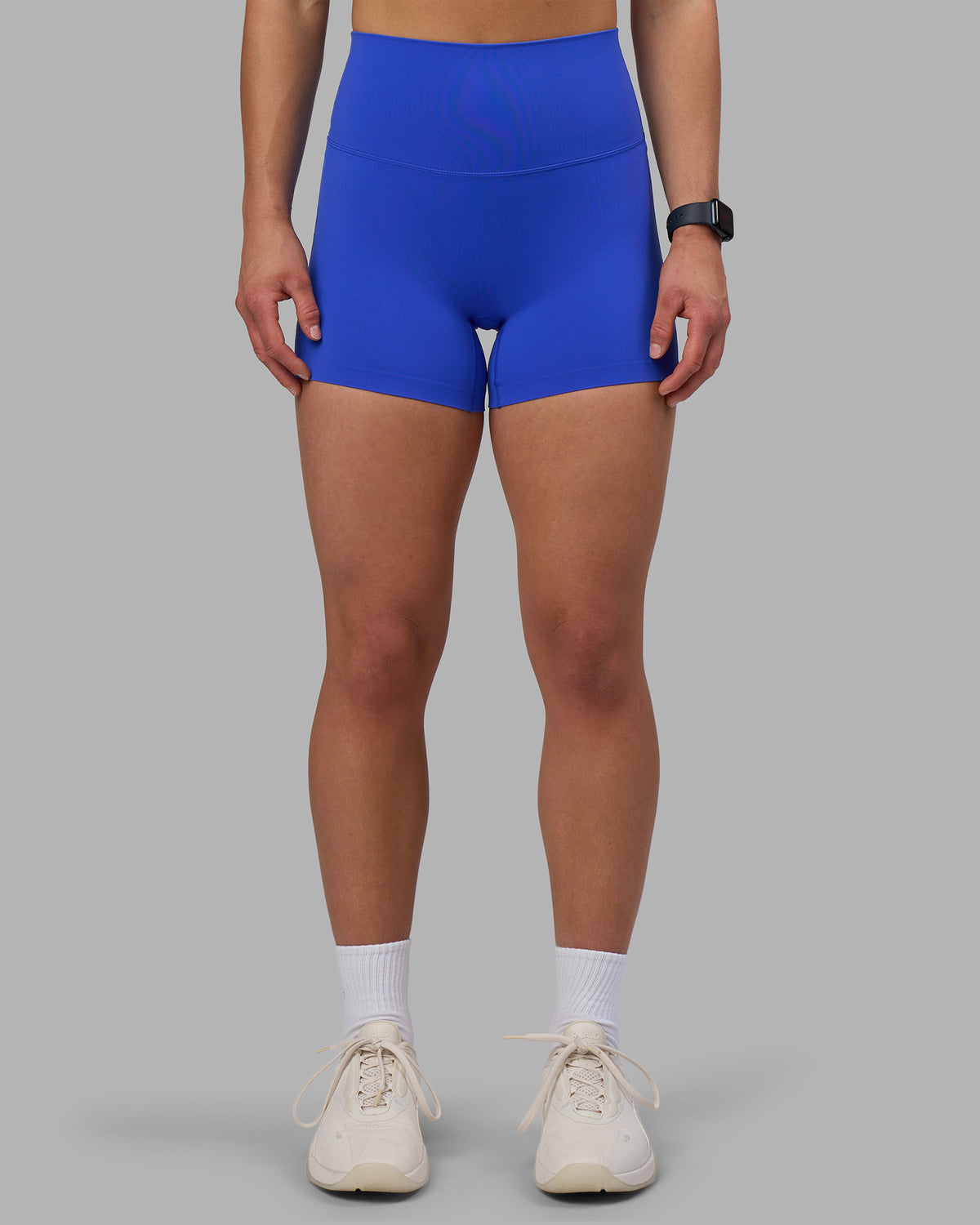 Woman wearing Elixir Ultra High-Rise 4" Short - Power Cobalt | Model:Keisha | Size:S