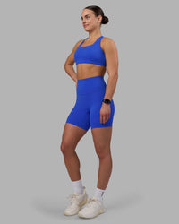 Woman wearing Elixir Ultra High-Rise 6" Short - Power Cobalt | Model:Keisha | Size:S | Thumbnail Index: 4