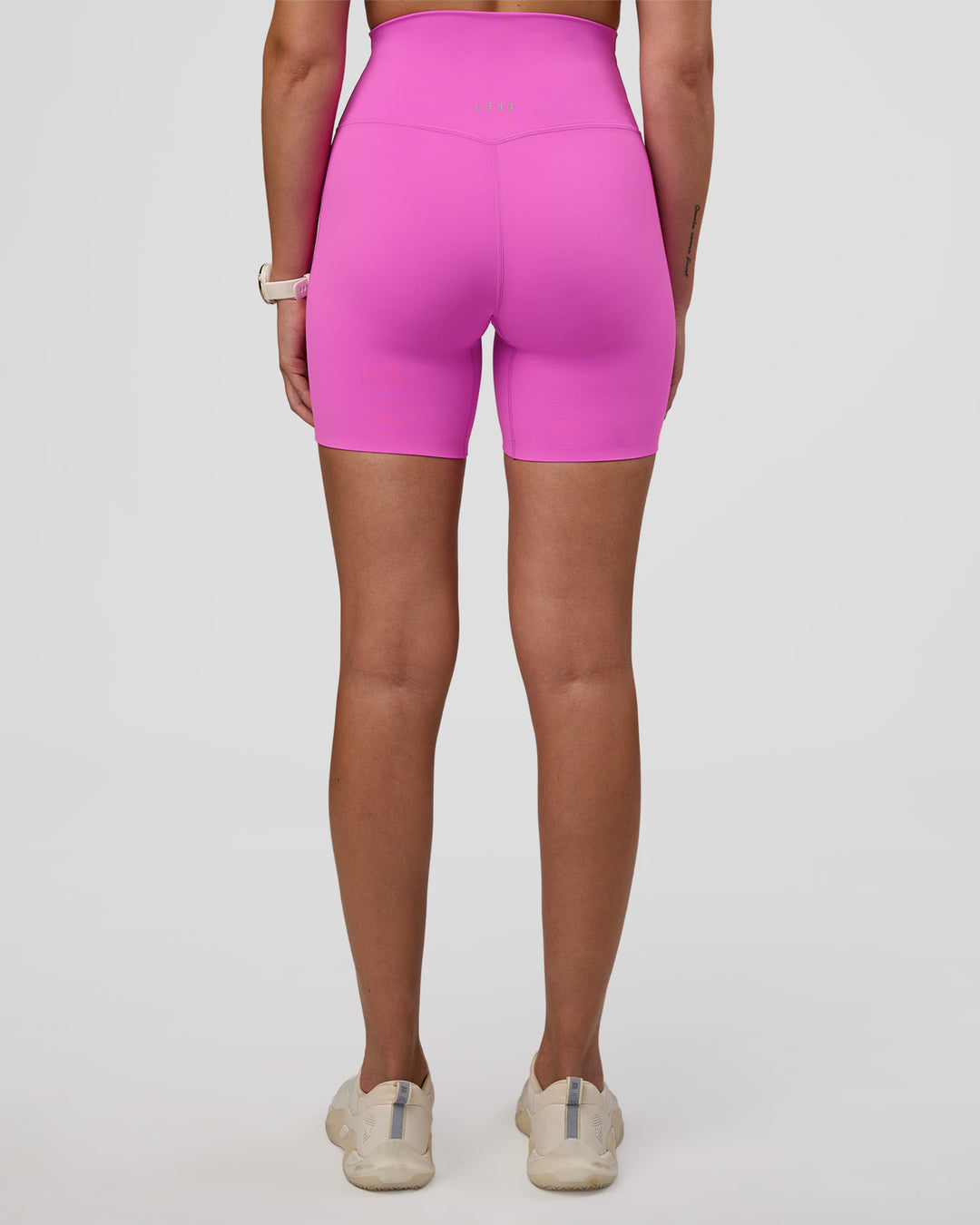 Woman wearing Elixir Ultra High-Rise 6" Short - Ultra Fuchsia | Model:Myrte | Size:S - view 4