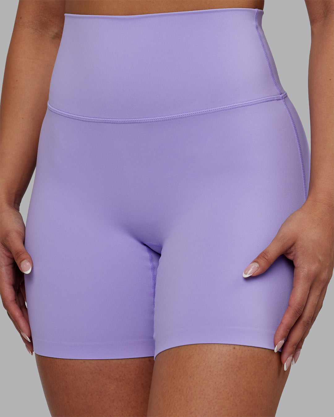 Woman wearing Elixir Ultra High-Rise 6" Short - Violet Ray | Model:Ayla | Size:S - view 4
