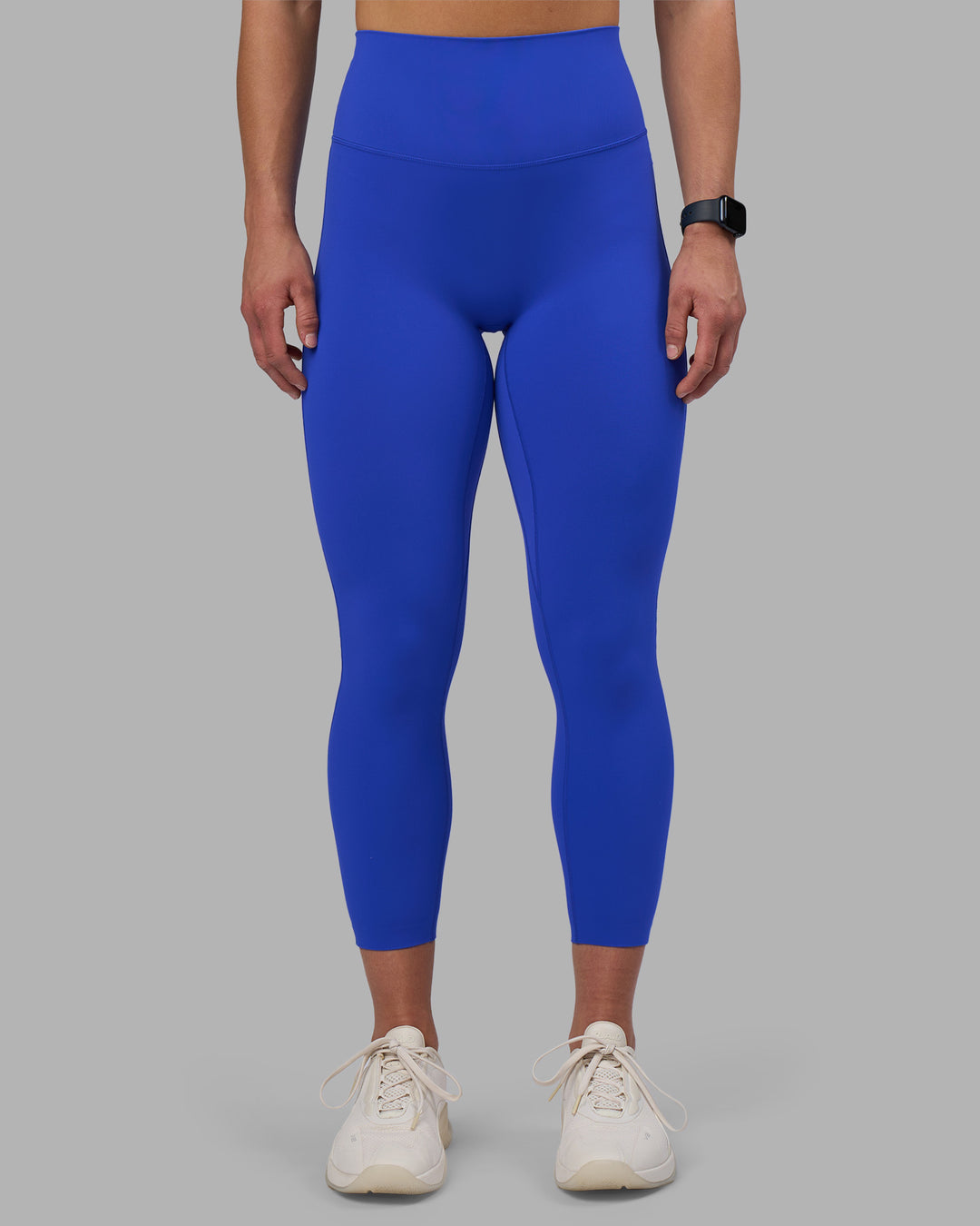 Woman wearing Elixir Ultra High-Rise 7/8 Legging - Power Cobalt | Model:Keisha | Size:S - view 5