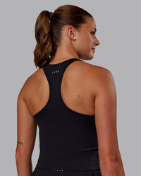 Woman wearing Flow Performance Tank - Black | Model:Phoebe | Size:S | Thumbnail Index: 5