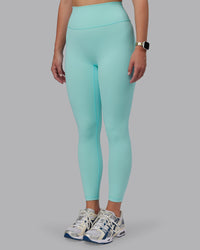 Woman wearing Fusion Ultra High-Rise 7/8 Legging - Island Paradise | Model:Lillie | Size:S | Thumbnail Index: 6