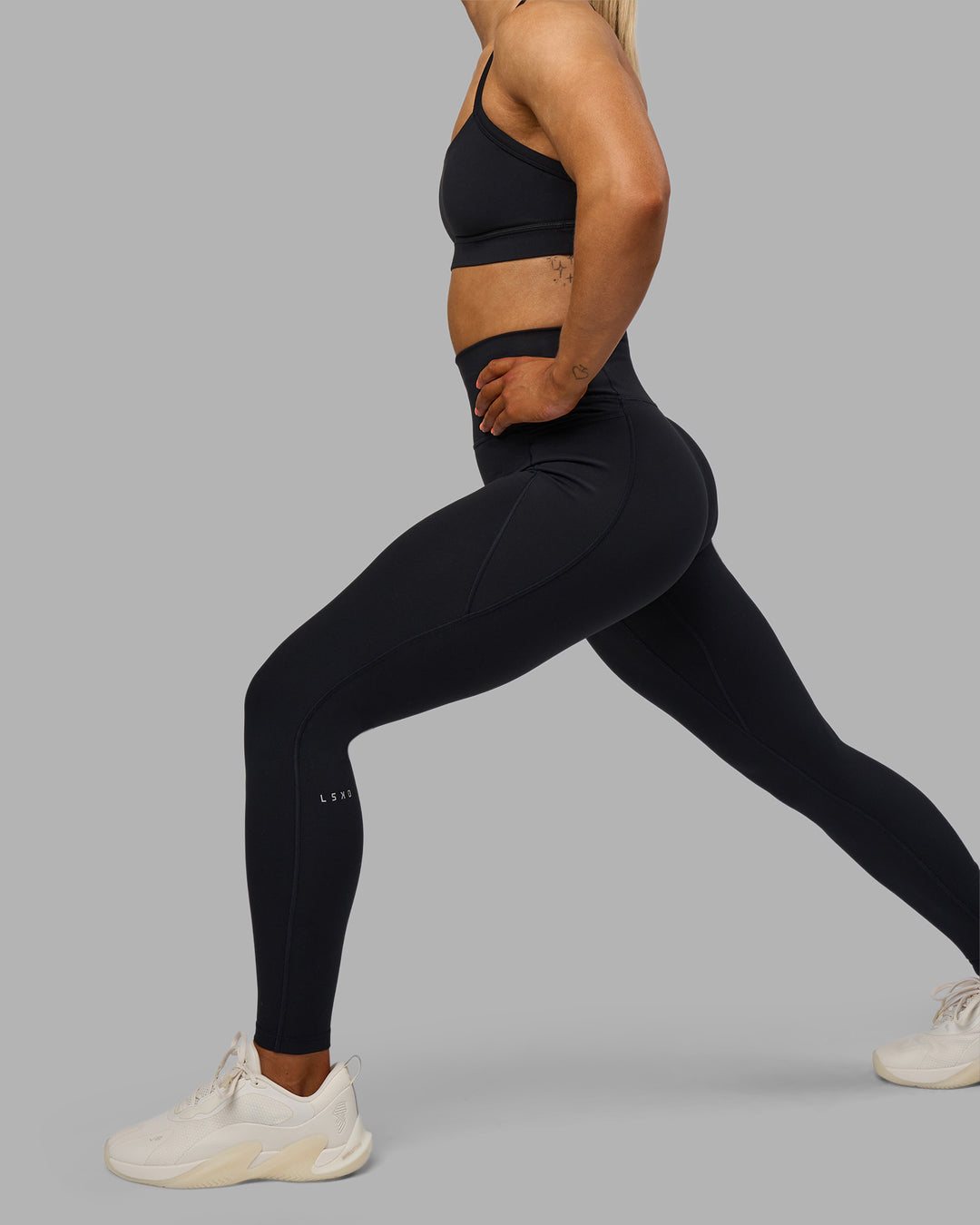 Woman wearing Fusion Ultra High-Rise Full Length Legging Pockets - Black | Model:Georgia | Size:S - view 10