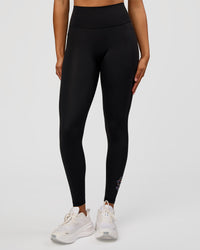 Woman wearing Fusion Graphic Ultra High-Rise Full Length Legging Pockets - Black-Radiate | Model:Rosie | Size:S | Thumbnail Index: 7