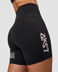 Woman wearing Fusion Hype Graphic Ultra High-Rise 6" Short Pockets - Black-Alloy | Model:Rhiley | Size:S | Thumbnail Index: 8