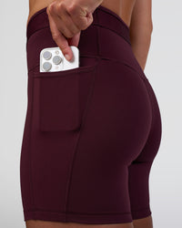 Woman wearing Fusion Jacquard High-Rise 6" Short Pockets - Cherry Lacquer | Model:Sav | Size:S | Thumbnail Index: 2