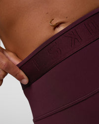 Woman wearing Fusion Jacquard High-Rise 6" Short Pockets - Cherry Lacquer | Model:Sav | Size:S | Thumbnail Index: 5