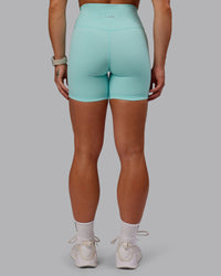 Woman wearing Fusion Ultra High-Rise 6" Short - Island Paradise | Model:Amber | Size:S | Thumbnail Index: 3