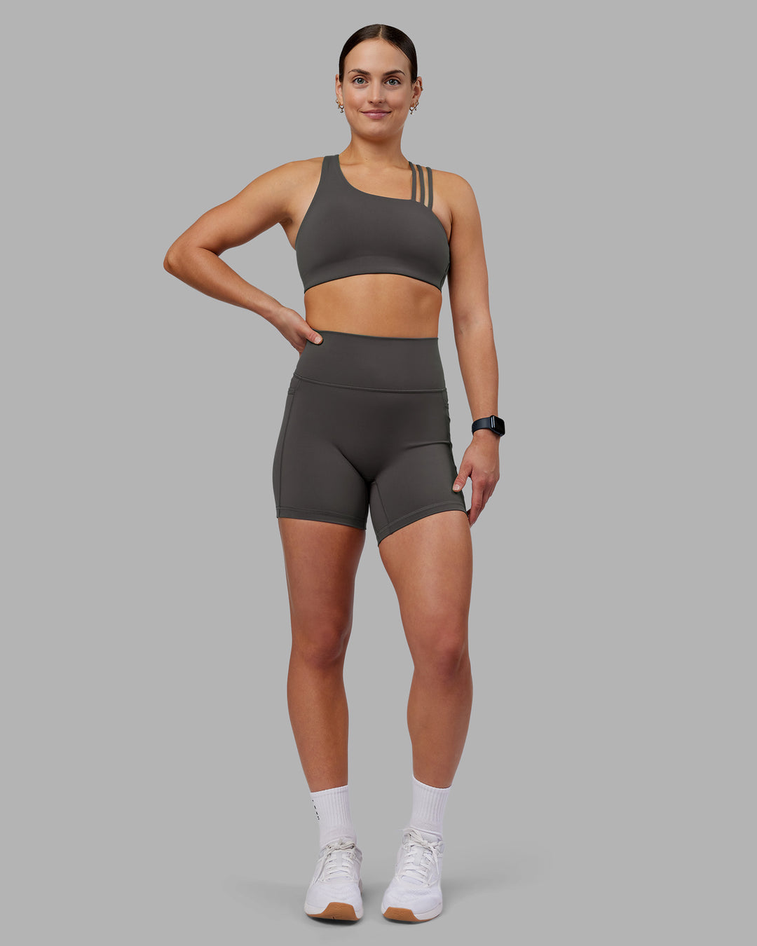 Woman wearing Fusion Ultra High-Rise 6" Short Pockets - Dark Storm | Model:Keisha | Size:S - view 3