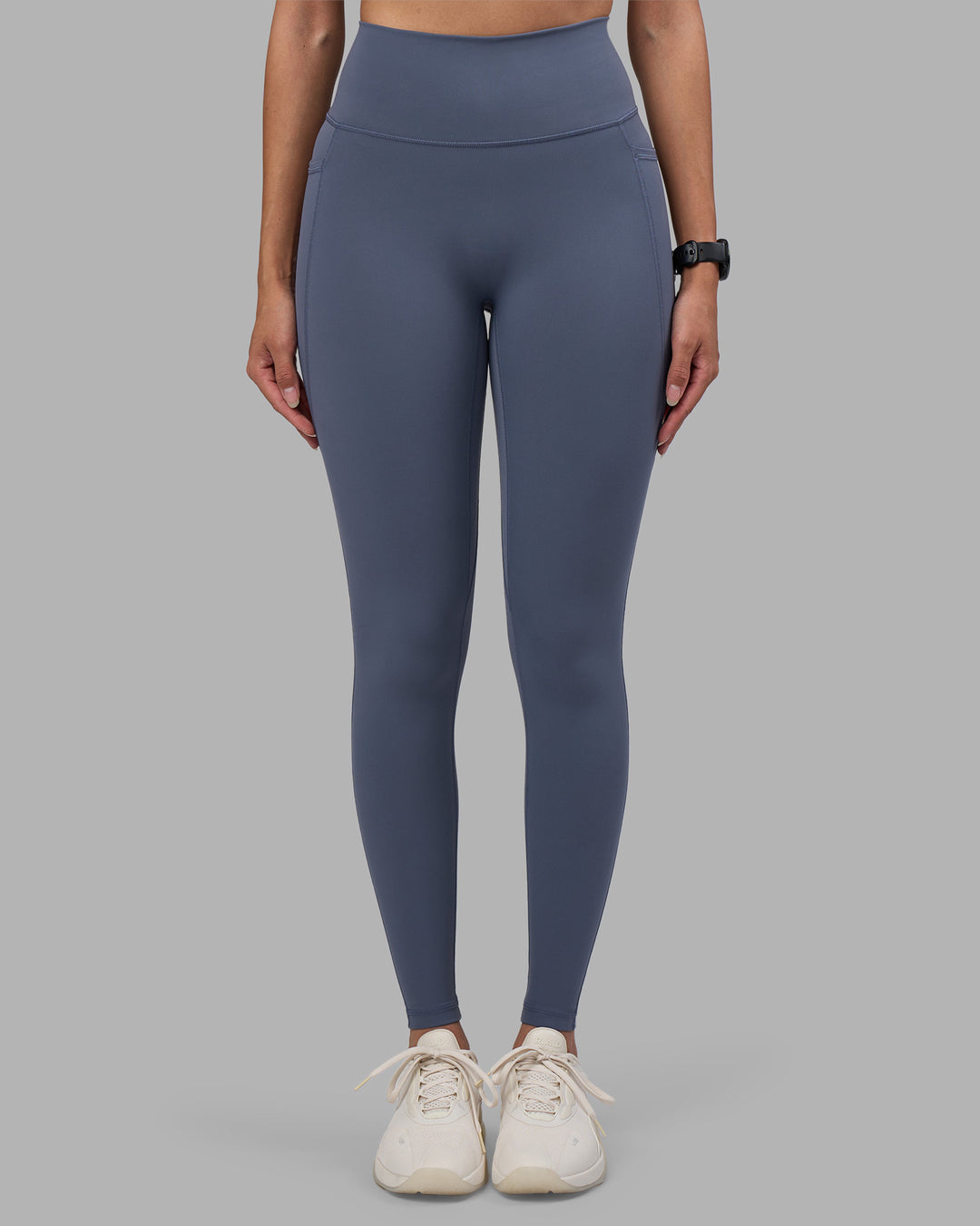 Woman wearing Fusion Ultra High-Rise Full Length Legging Pockets - Night Shadow | Model:Rhiley | Size:S - view 7