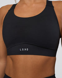 Woman wearing Fusion Sports Bra 2.0 - Black | Model:Amity | Size:S | Thumbnail Index: 5