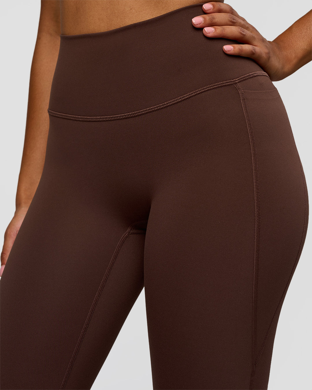Woman wearing Woman wearing Fusion V-Contour High-Rise Flared Legging Pockets - Hot Chocolate | Model:Jordan | Size:S - view 6