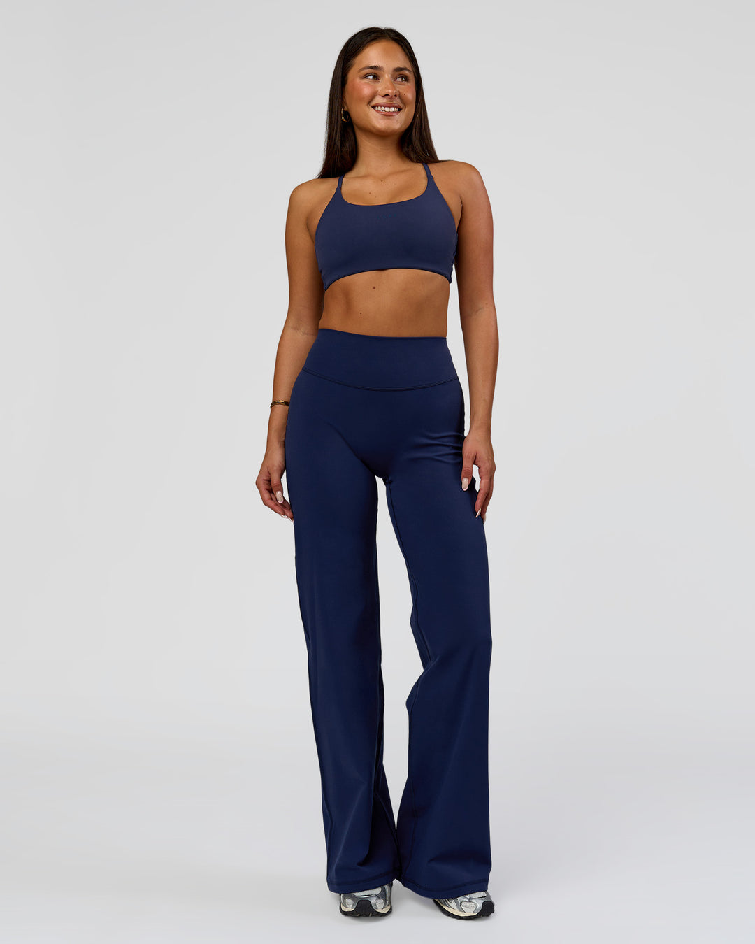 Woman wearing Fusion V-Contour High-Rise Pant - Future Navy | Model:Bianca | Size:S - view 3