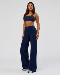 Woman wearing Fusion V-Contour High-Rise Pant - Future Navy | Model:Bianca | Size:S | Thumbnail Index: 4