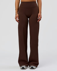 Woman wearing Fusion V-Contour High-Rise Pant - Hot Chocolate | Model:Bianca | Size:S | Thumbnail Index: 0