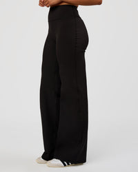 Woman wearing Fusion V-Contour High-Rise Tall Pant - Black | Model:Rosie | Size:S | Thumbnail Index: 3