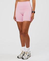 Fusion V-Contour Ultra High-Rise 6" Short Pockets - Marshmallow | Thumbnail Index: 0
