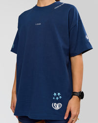 Woman wearing GG Heavyweight Oversized Tee - Future Navy | Model:Grace | Size:S | Thumbnail Index: 7