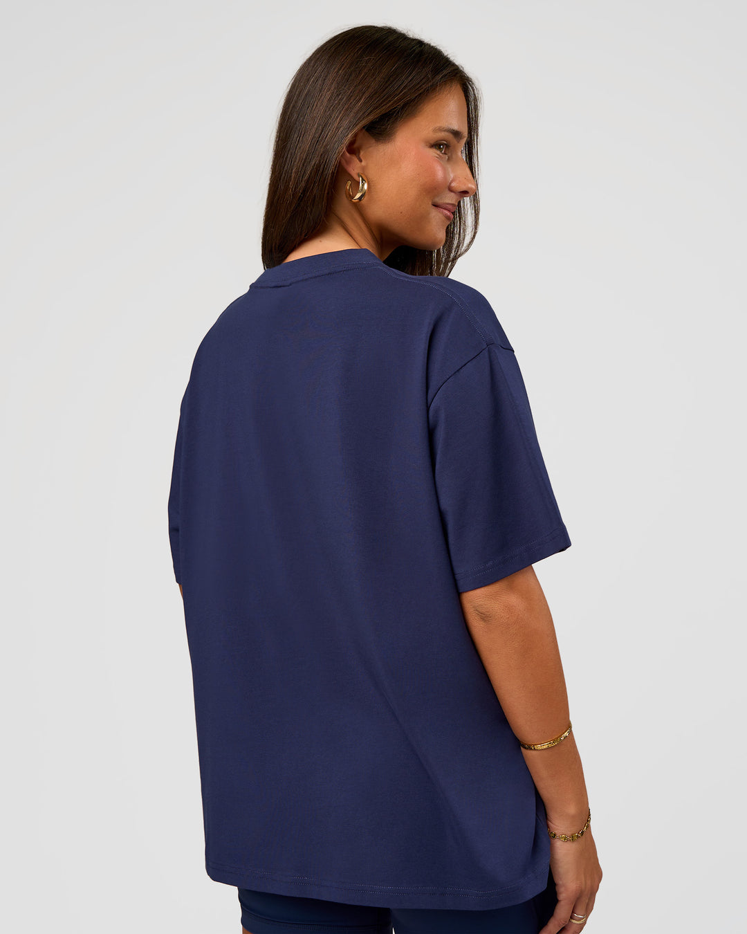 Woman wearing Go-To FLXCotton Oversized Tee - Future Navy-White | Model:Bianca | Size:S - view 2