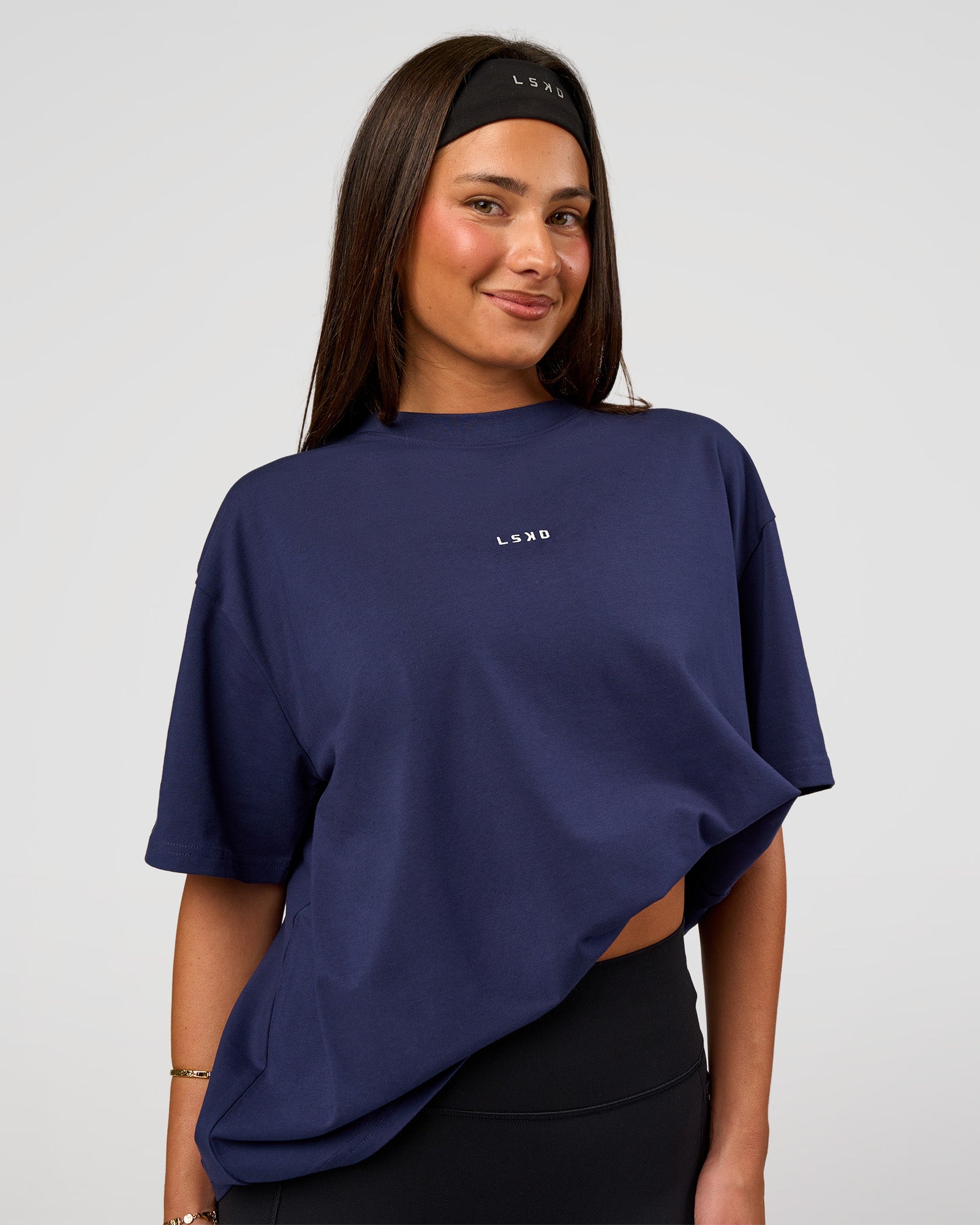 Woman wearing Go-To FLXCotton Oversized Tee - Future Navy-White | Model:Bianca | Size:S