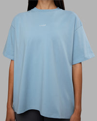 Woman wearing Go-To Heavyweight Oversized Tee - Glacier Lake | Model:Rhiley | Size:S | Thumbnail Index: 3